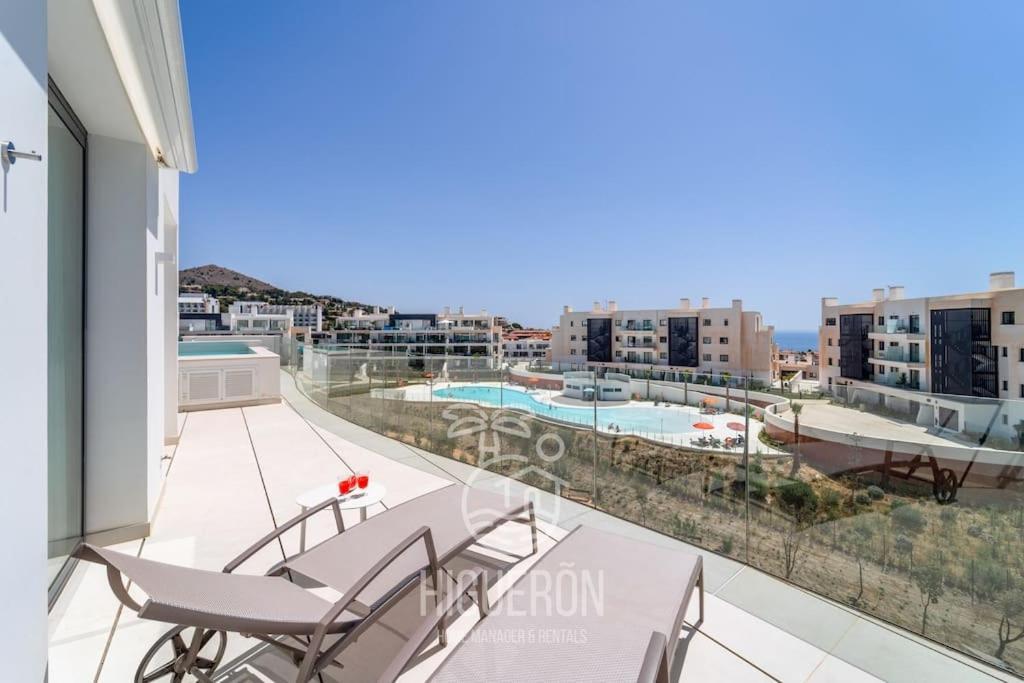 Higueronrentals The Bay Apartment Malaga